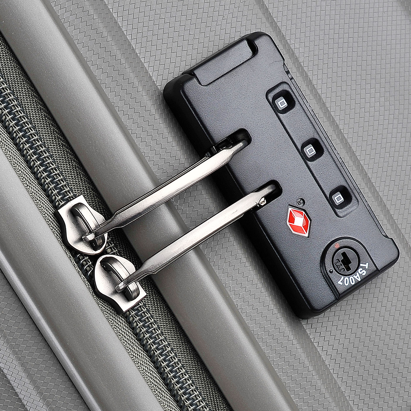 Чемодан для ручной клади из полипропилена Stevens Fusion