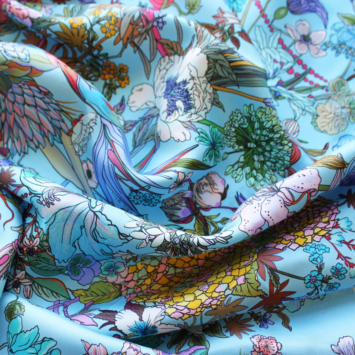 Шелковый платок Radical Chic 100 Flowers