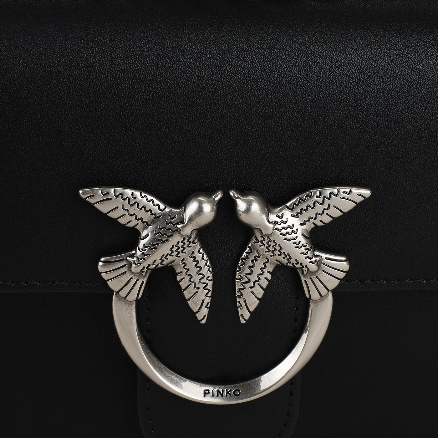 Сумка через плечо с цепочкой Pinko Love One