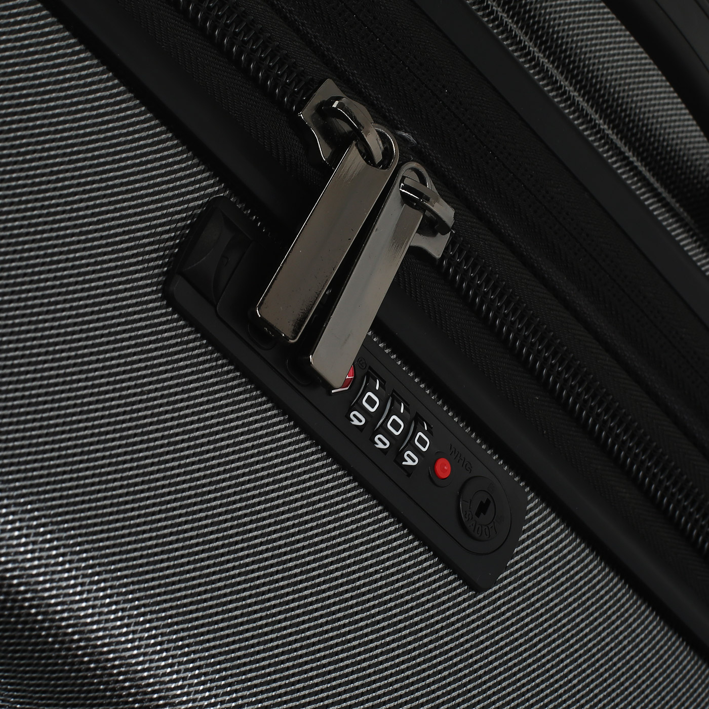 Чемодан средний M из поликарбоната с кодовым замком Ricardo Beverly Hills Cabrillo 2.0