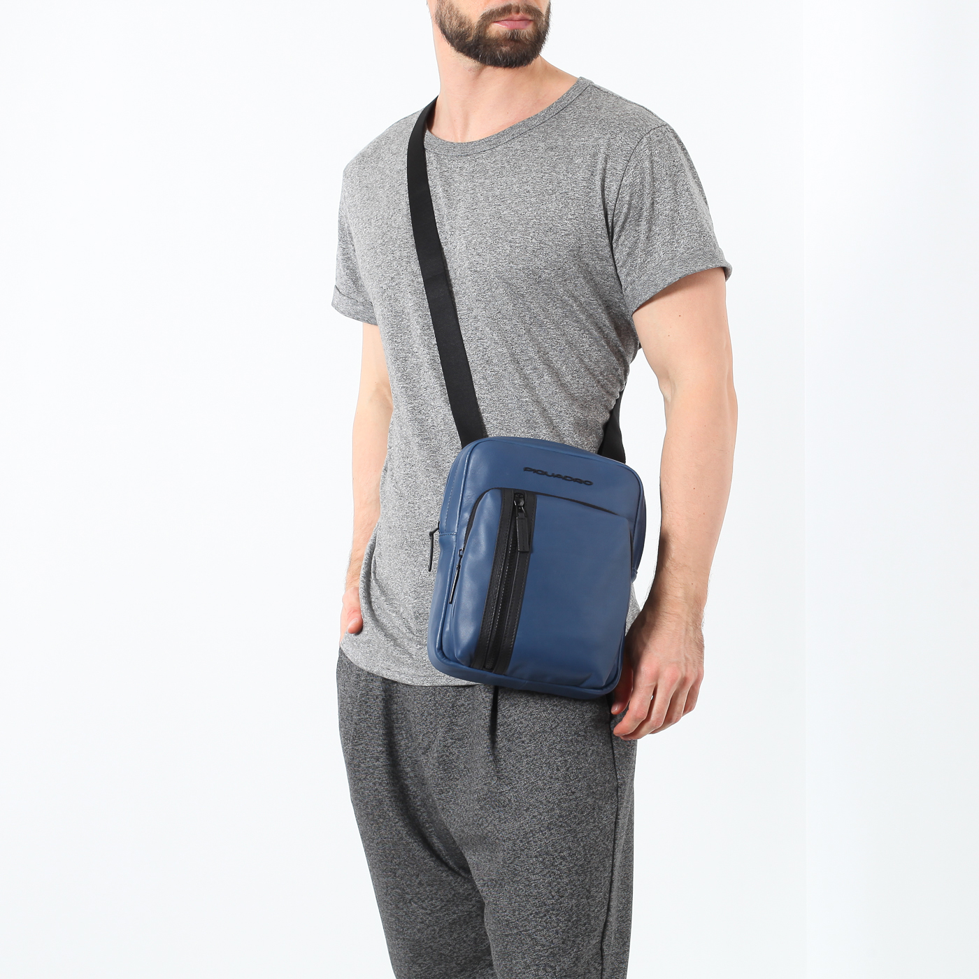 Кожаная сумка через плечо Piquadro Usie